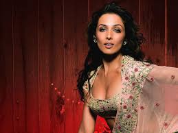 http://www.bollywood101.com/gallery.asp?ImageID=13841&Bollywood-Wallpaper