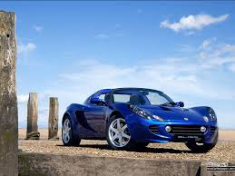 http://www.newcarwallpaper.com/Hot_car_wallpaper_2973.html